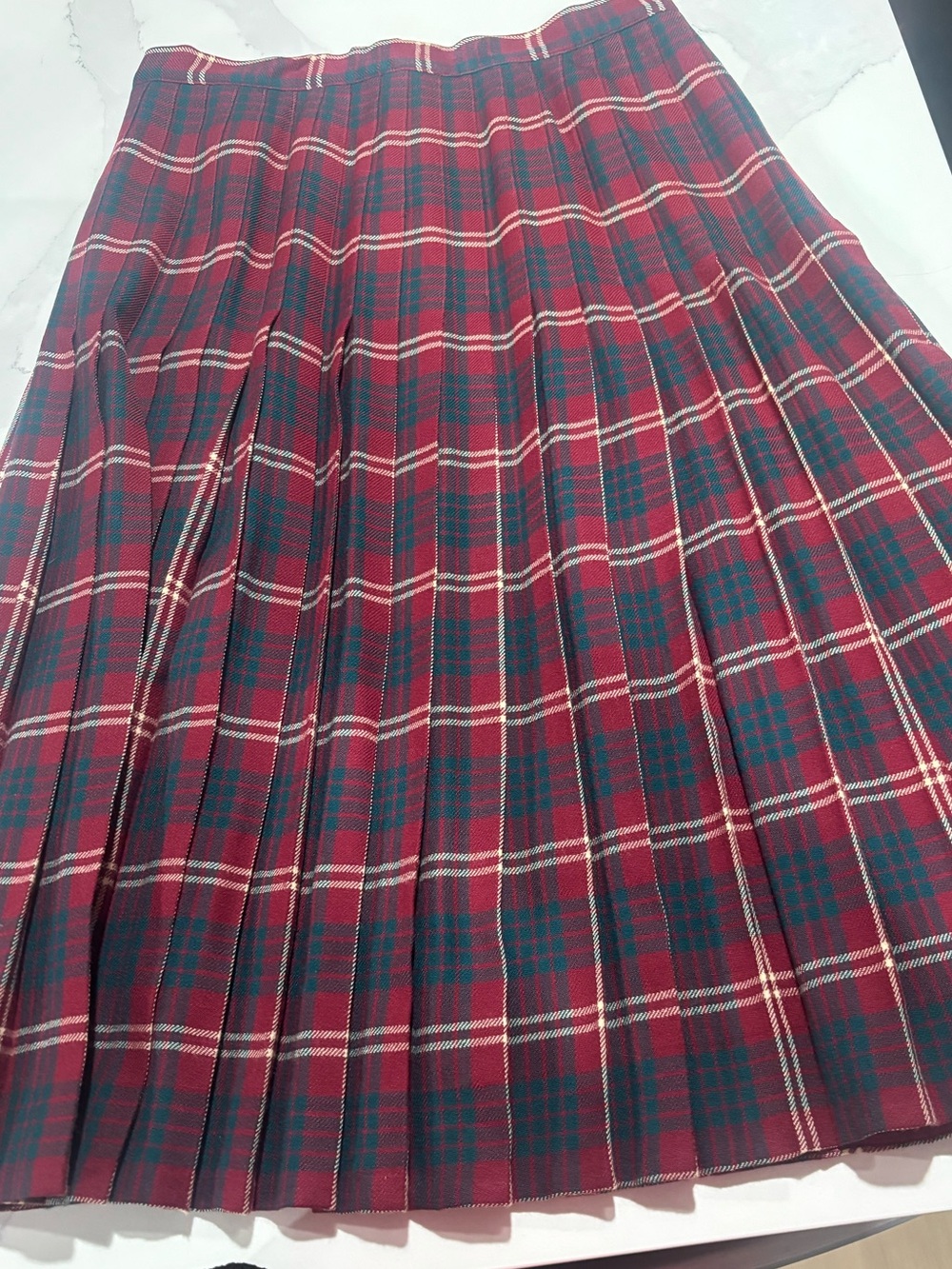 vintage Aljean red and green plaid pleated wool kilt skirt